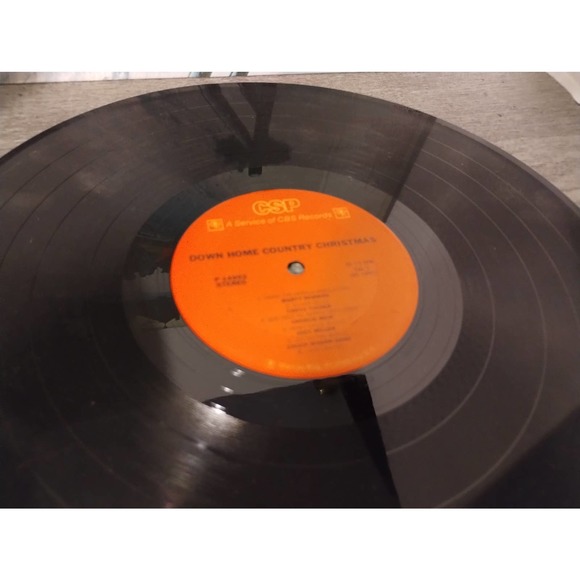 A Down-Home  Country Christmas CBS P14992 1979 vinyl lp record - Picture 3 of 4